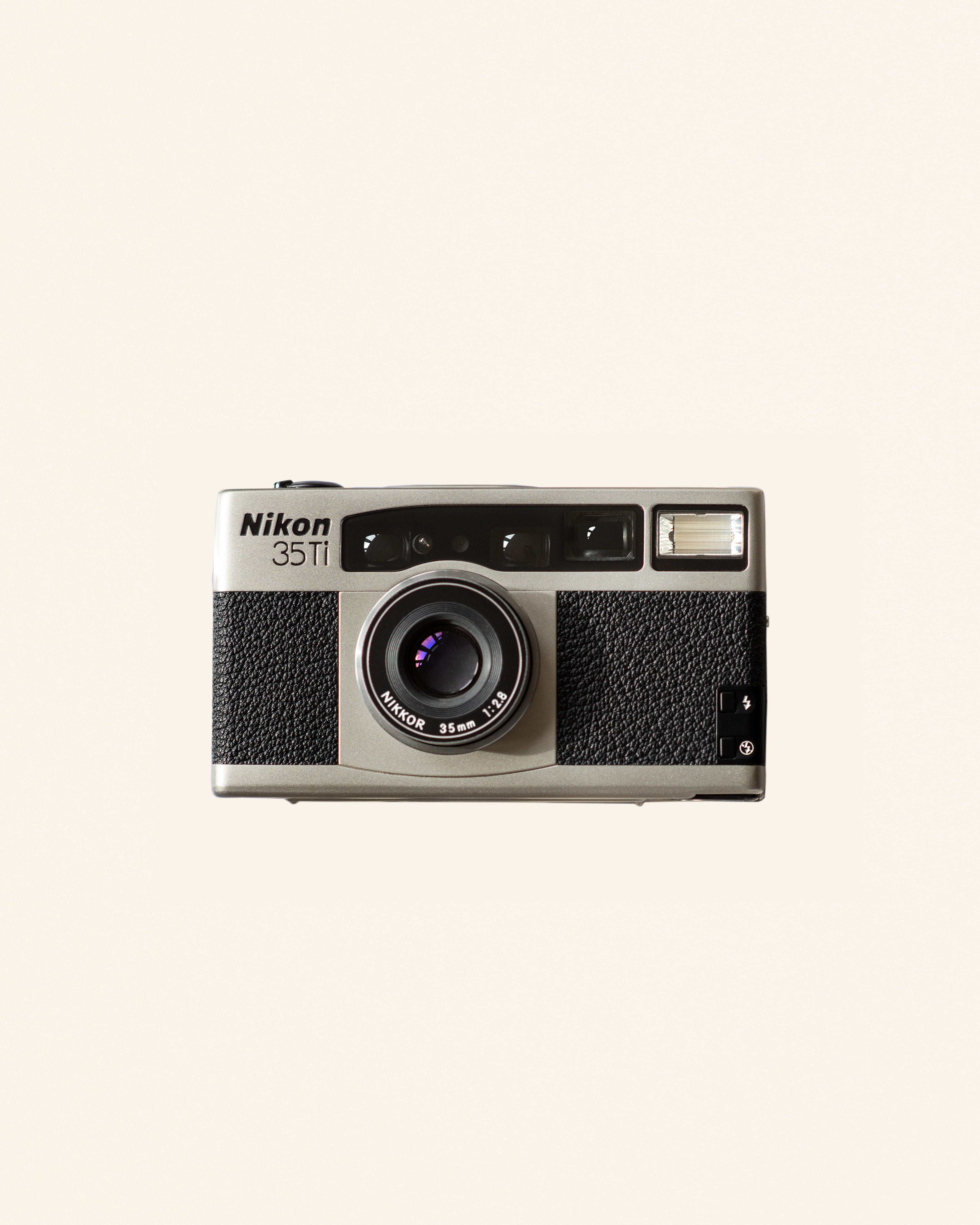 Nikon 35Ti – SELECT/C0