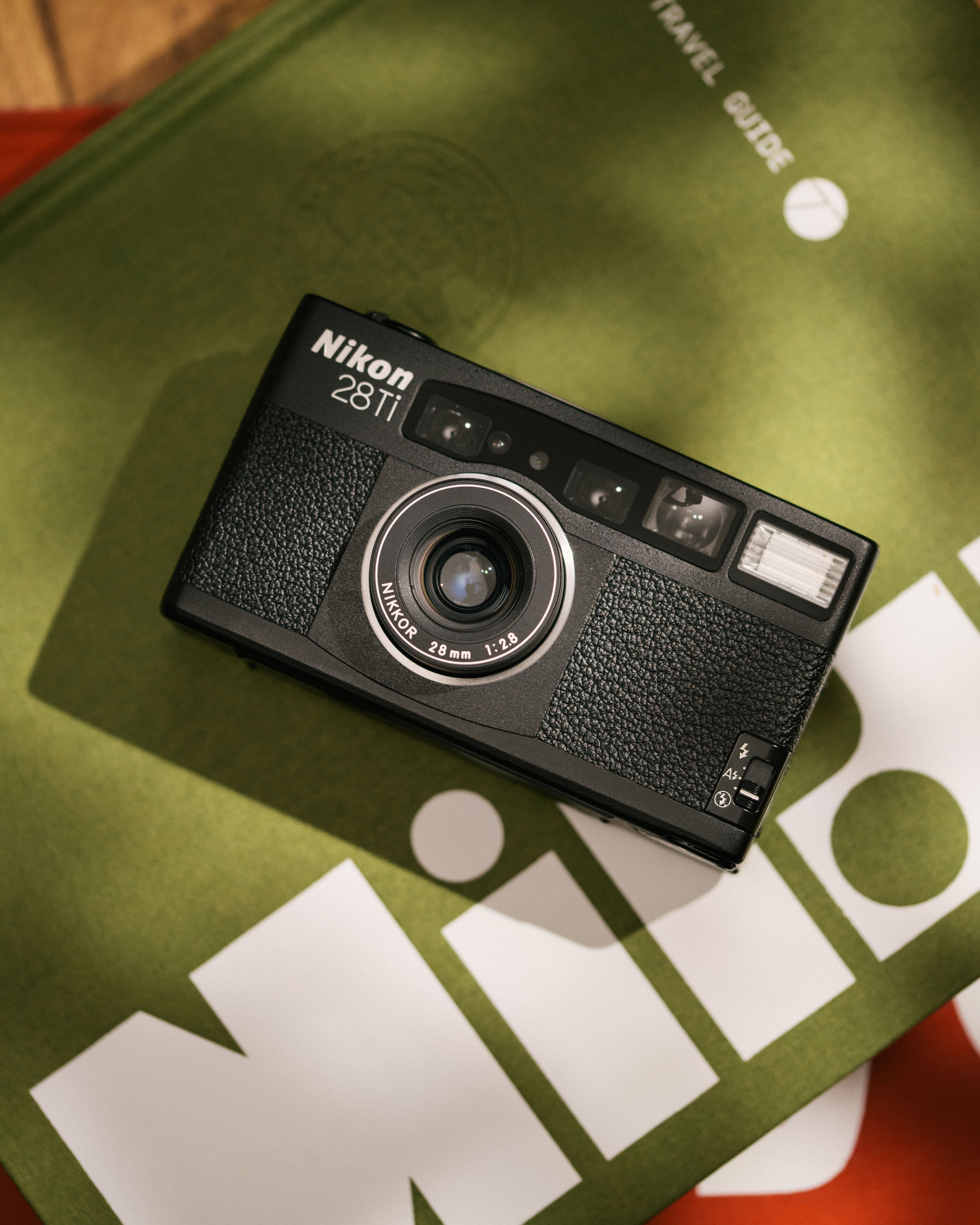 Nikon 28Ti – SELECT/C0