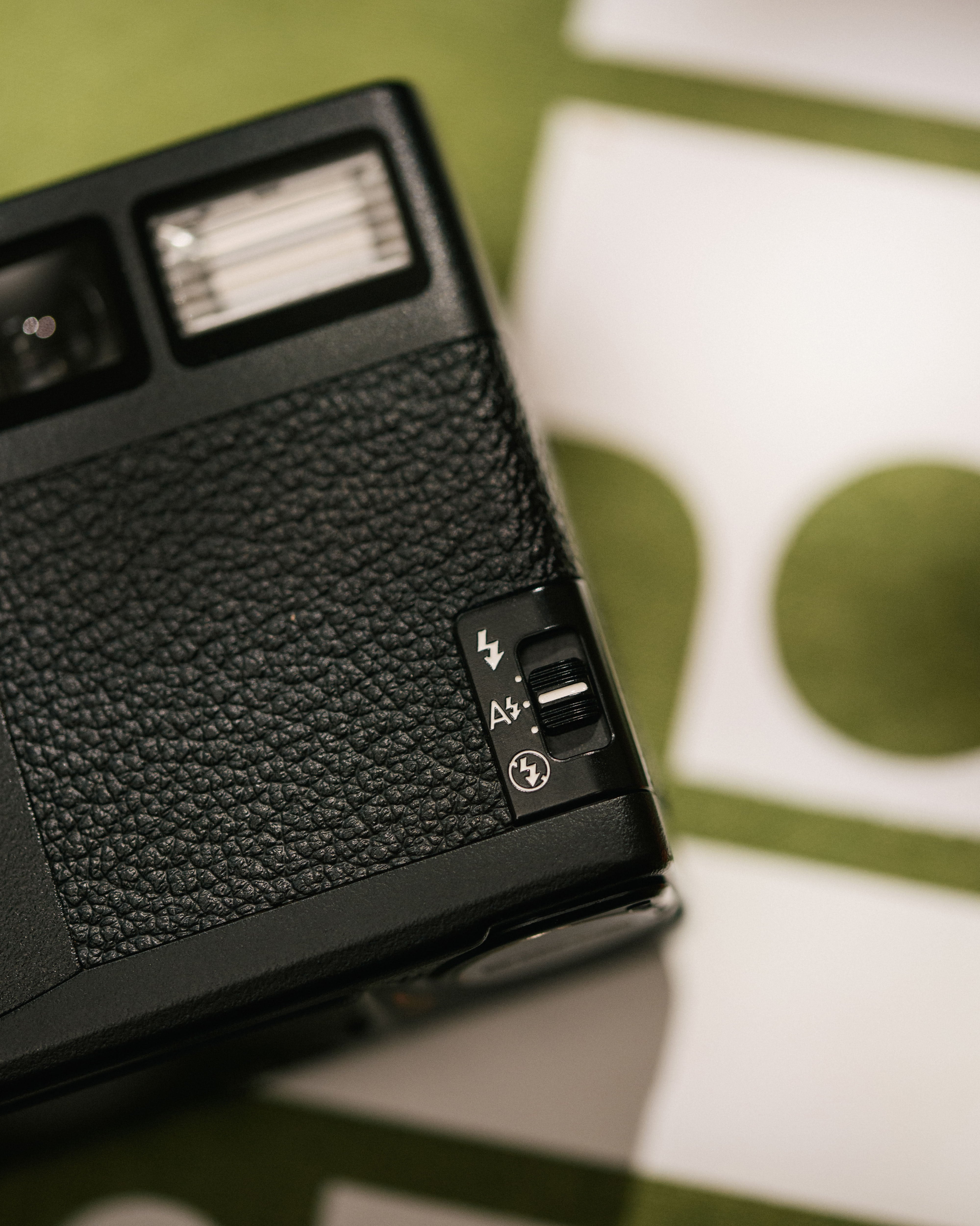 Nikon 28Ti – SELECT/C0