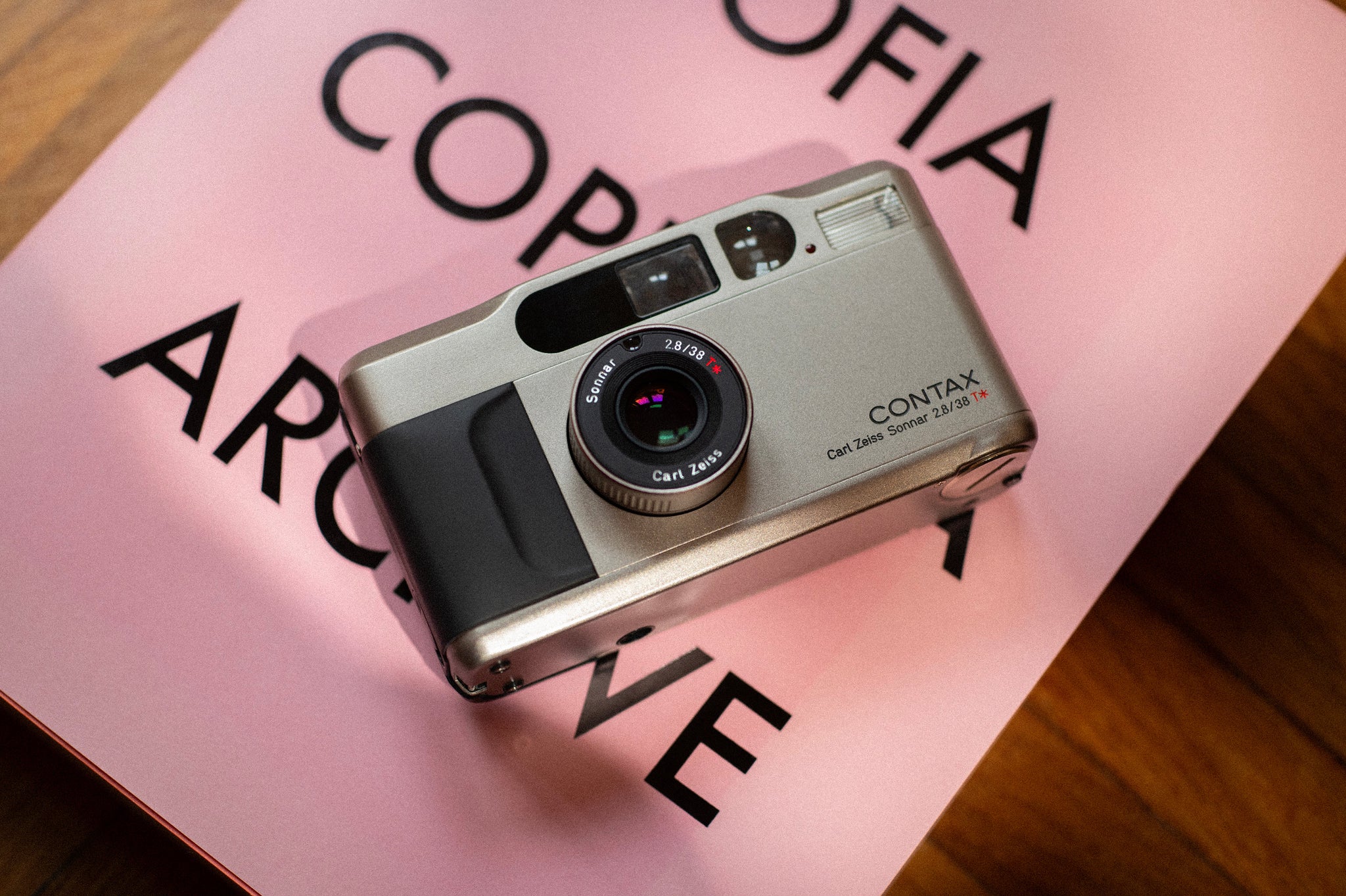 CONTAX T2